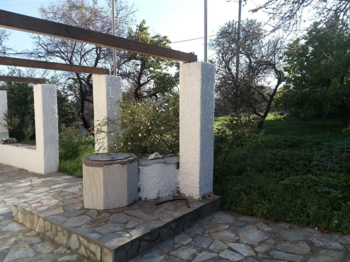 Traditional Village House Méson Yerakaríon Exterior photo