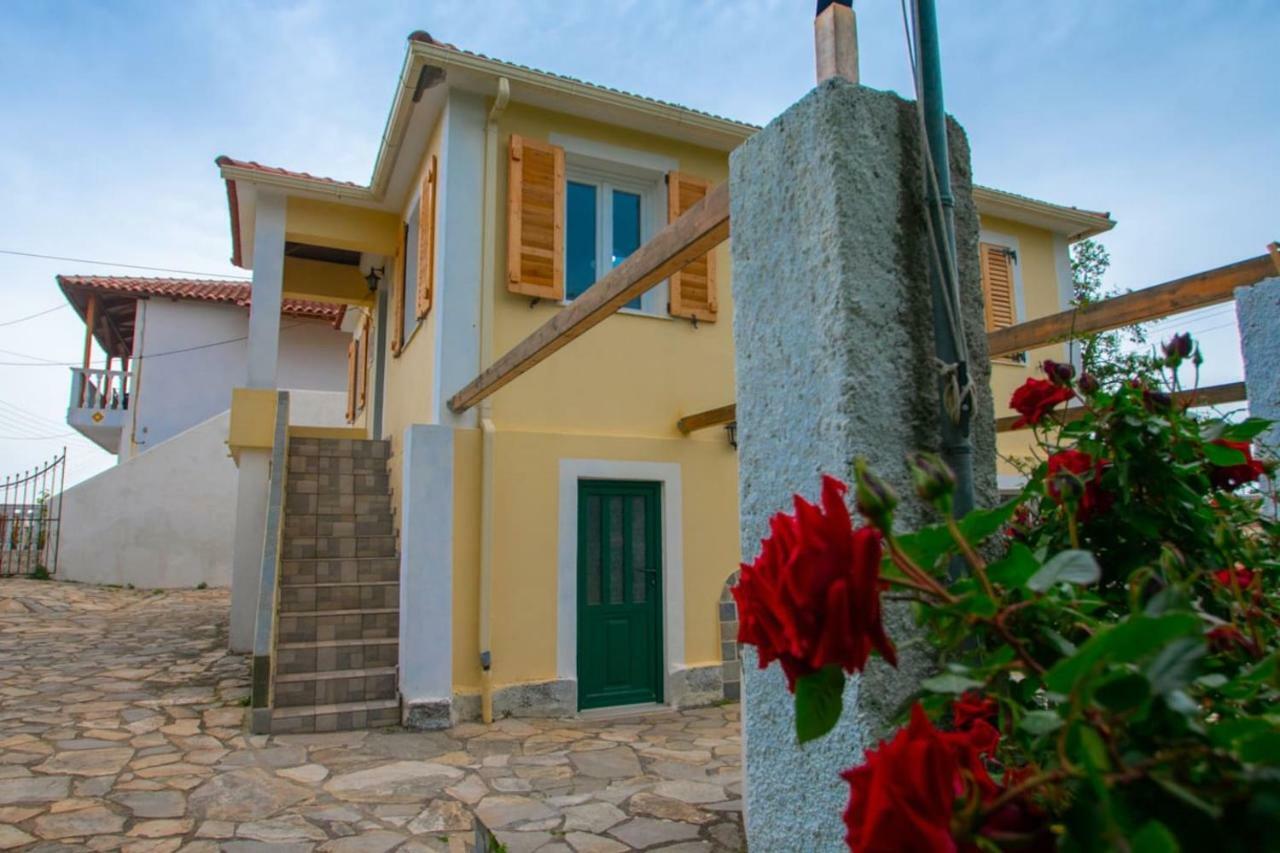 Traditional Village House Méson Yerakaríon Exterior photo